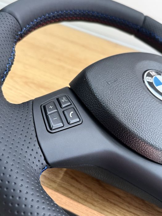 Реставриран ///M мулти волан за bmw Е8X/E9X