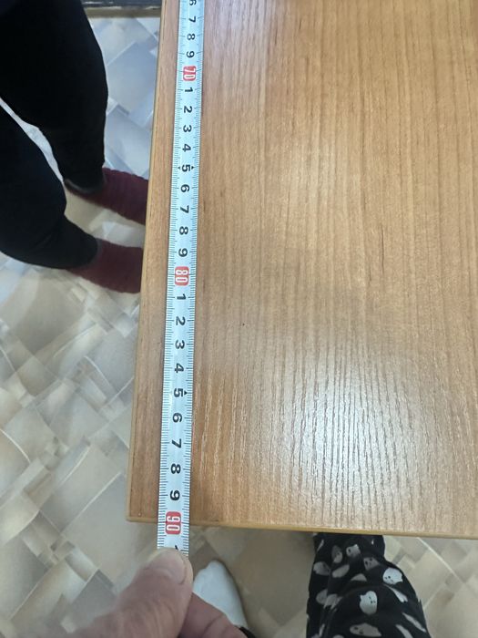 Продам газ плиту и стол