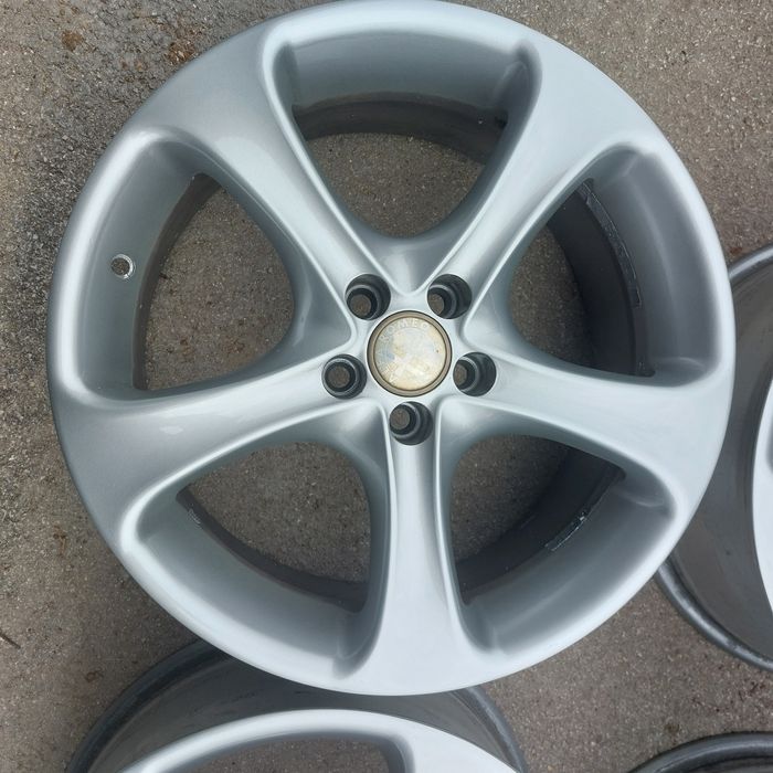 Лети (алуминиеви)джанти 17" 5х98 Alfa 147,156