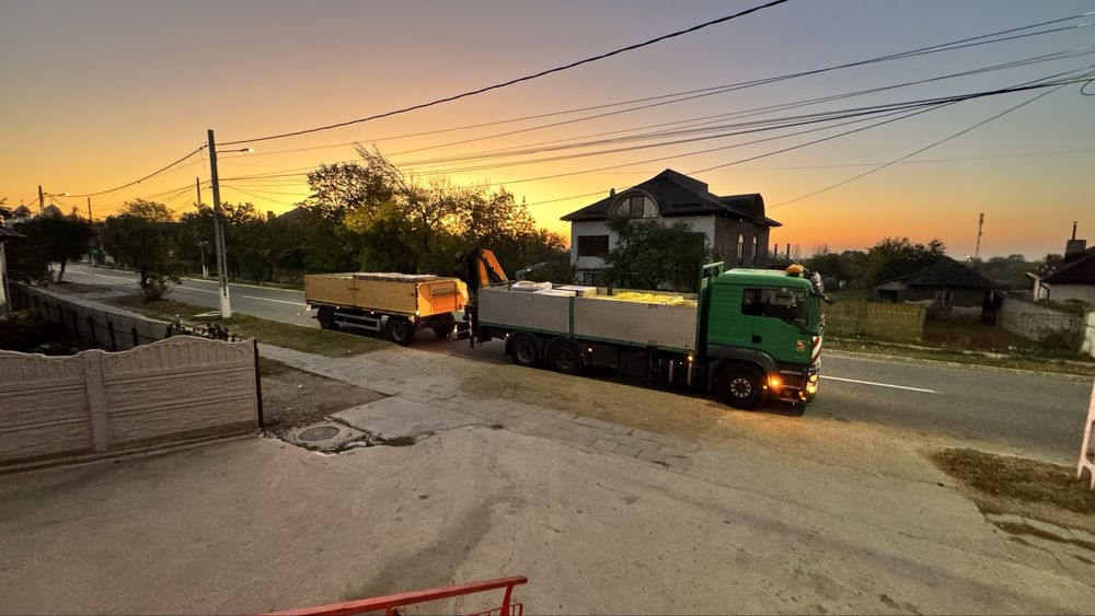 Transport camion cu macara si remorca