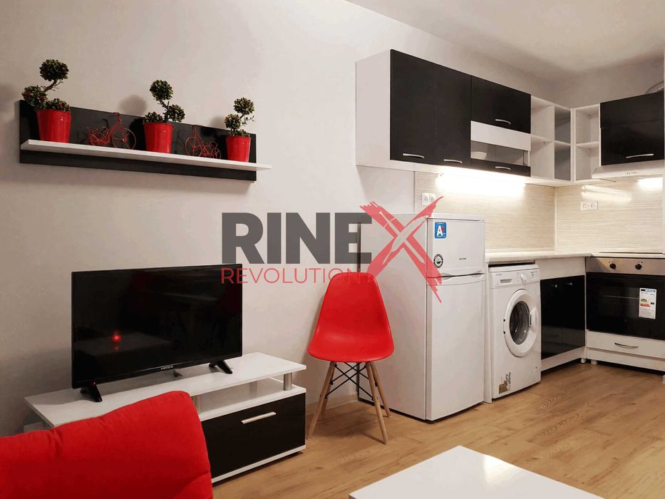 Дава се под наем Двустаен апартамент в Пловдив, Кършияка - 44 кв.м за 445 € - Снимка #1