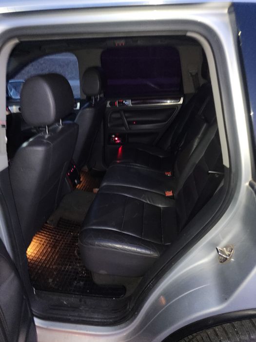 Vând schimb touareg 2,5 175cp