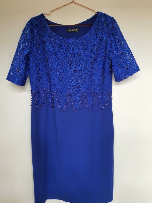 Rochie albastra cu dantela si margele