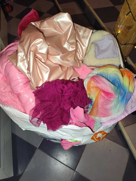 Предлагаме дрешки за момиченца, зимни,летни,пролетни,Есенни,