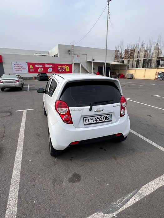 Chevrolet spark avtomat