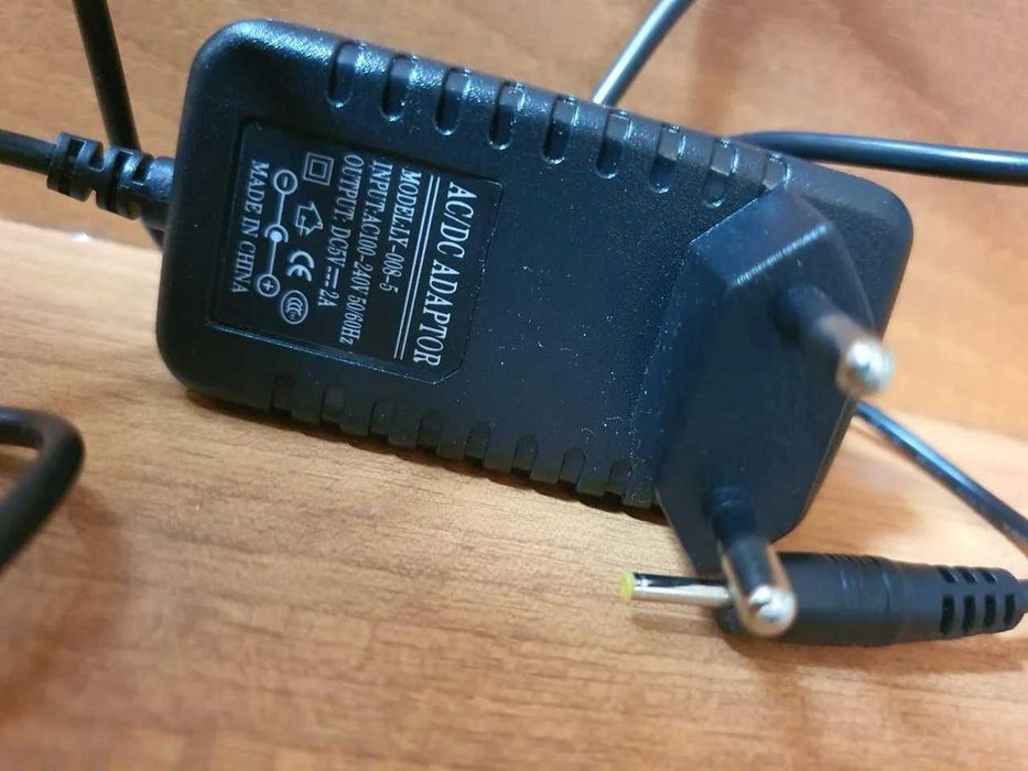 Адаптор, адаптер 5V-2A блок питания