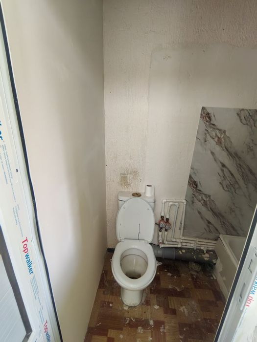 Продаётся 1 комнатная квартира в Чирчике