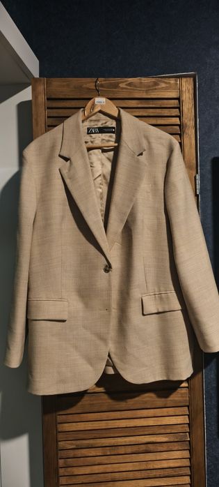 Продам пиджак из шерсти