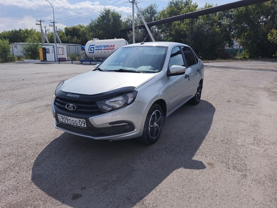 Продаю Ладу Гранту