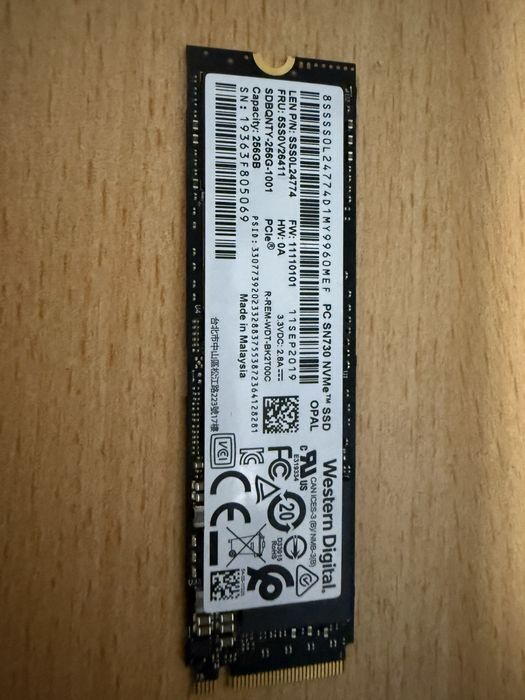 Western Digital WD PC SN730 256GB NVMe M.2 SSD – 3 броя