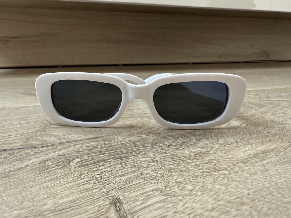 Дамски слънчеви очила