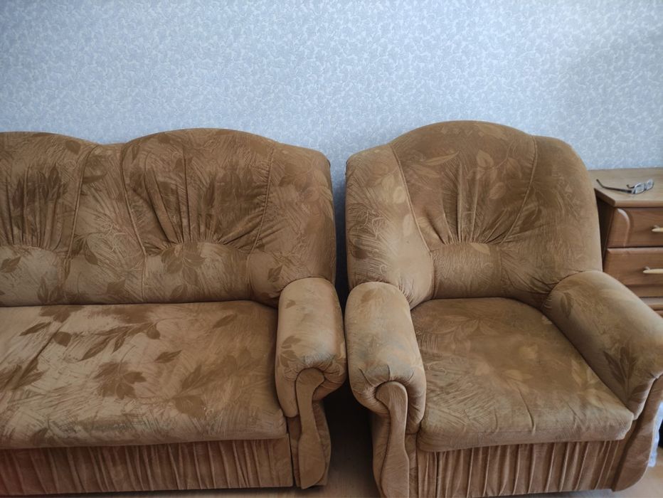 Продам диван самовывоз
