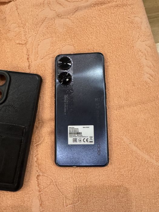 Продам телефон oppo reno 8