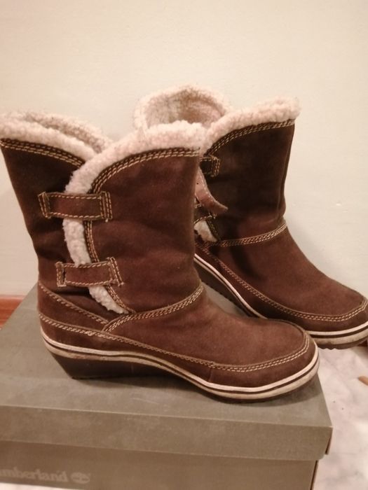 Продам женскую обувь