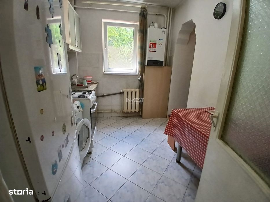 Apartament 2 camere decomandat de inchiriat zona Nicolina