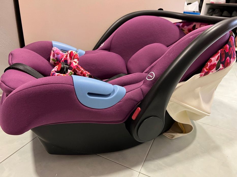 Бебешка количка Chipolino