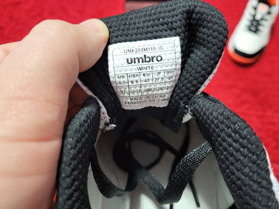 Ghete fotbal UMBRO piele caprioara