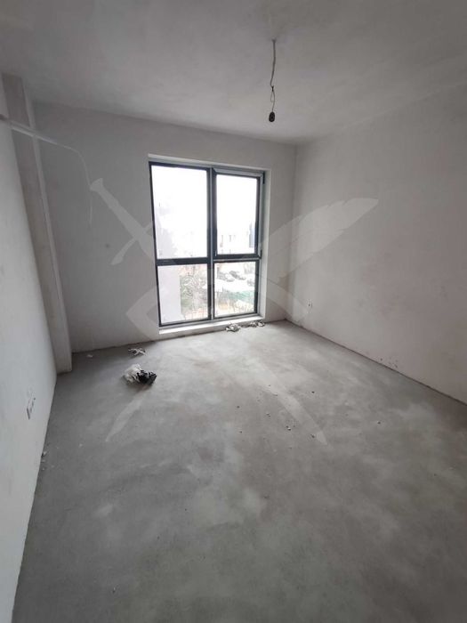 Продава се Многостаен апартамент в Варна, Бриз - 179 кв.м за 2163 €/кв.м - Снимка #3