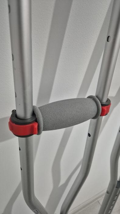 Cârje reglabile orto