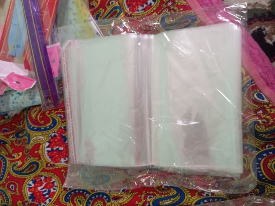 Подарочные пакеты