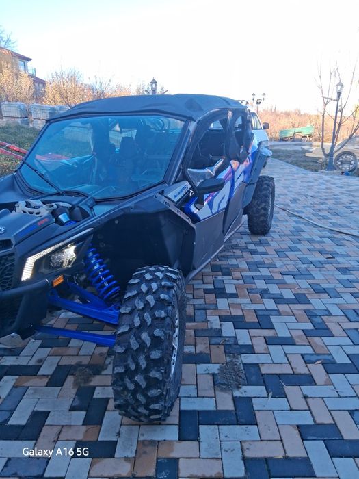 Can am Maverick X