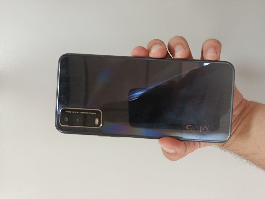 Vivo Y20 telefon sotiladi