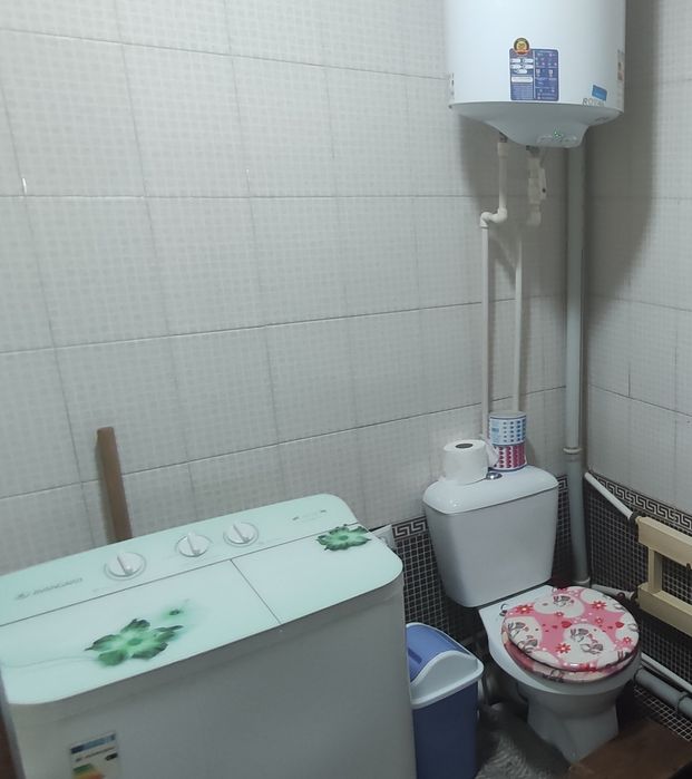 Икки хонали квартира сотилади, жихозлари билан, ремон килинган