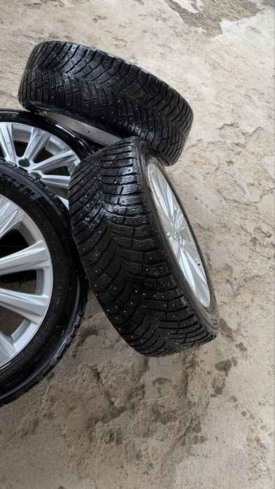 215/55/R17 комплект