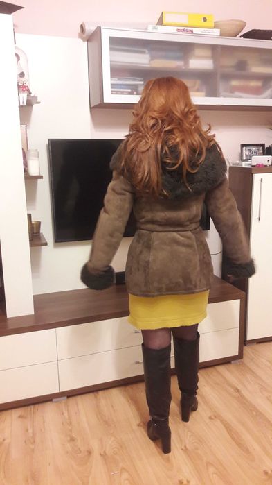 Cojoc de dama, din piele naturala, ca nou