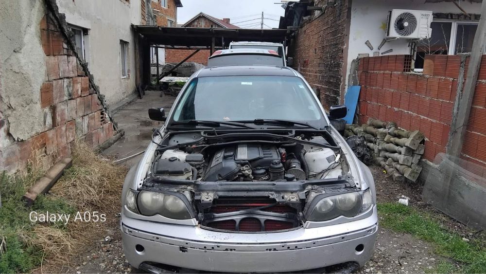 Bmw e46 320i  2.2 m54b22 На Части