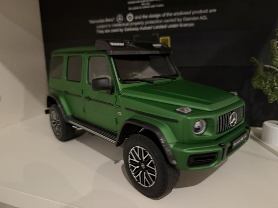 Колекционерски автомобил Mercedes G 63 4*4 AMG 1:18