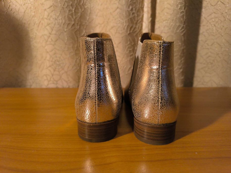 Ghete dama Bobbies aurii marime 37