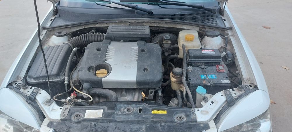 Lacetti 1.8 mator 2  padedsya  sotiladi 2kruk yurgan