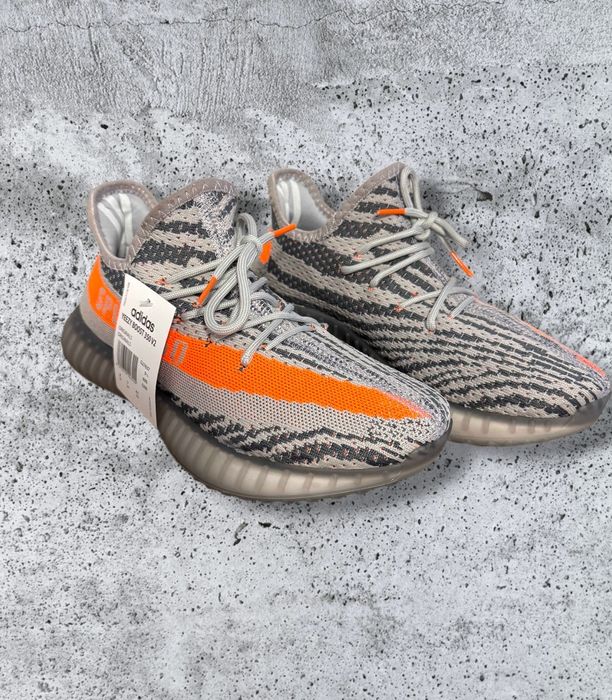 Adidasi Yeezy Boost 350 V2 Gri / Portocaliu Marimi 36-44 Unisex