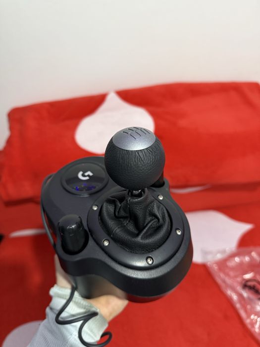 Schimbator viteze logitech