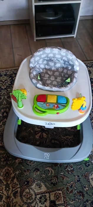 Проходилка  Moni Zoo