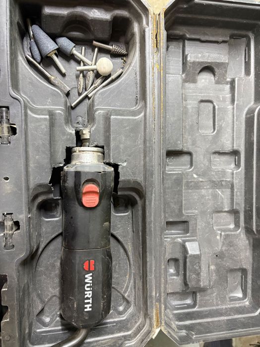 Продават се машините!