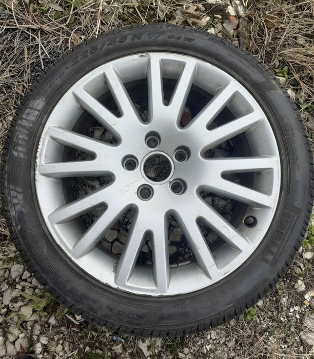 Janta aliaj R17 fisurata