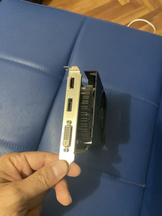 видеокарта Zotac GTX1050 - 2Gb