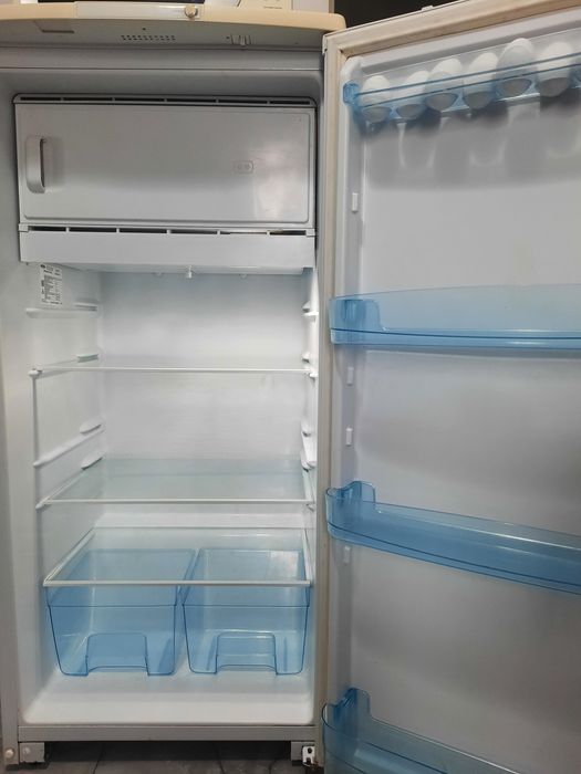 Продам холодильник Бирюса