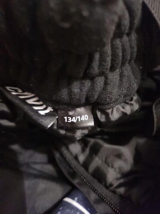 Детски ски екип + ботуши, шапка,  термо блуза и клин