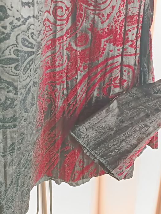 Пола и Блуза -по 8лв