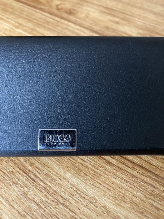 Оригинален кожен калъв за очила Hugo Boss