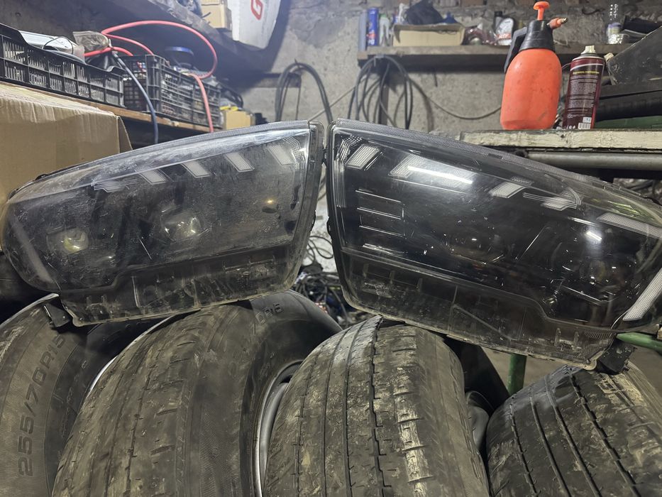 Фары передние Лада Веста