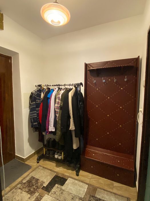 Inchiriez apartament o camera