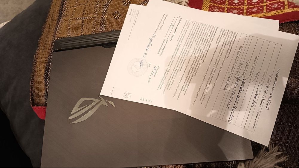 Ноутбук: Asus ROG Strix SCAR III