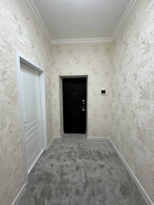 Яшнабад ЖК Азия Хаус продается квартира с мебелью  1/5/8  42м2