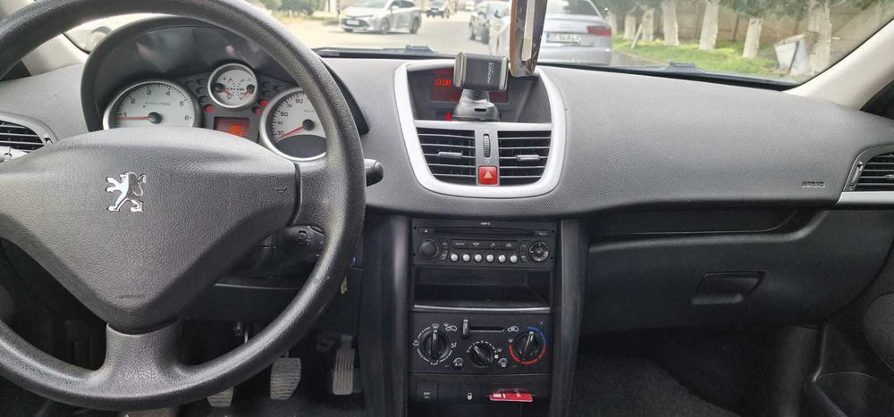 Peugeot 207, an 2009