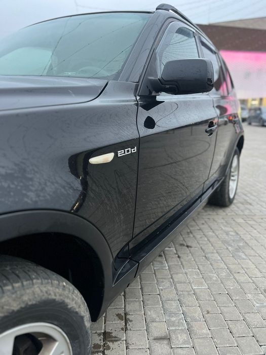 BMW x3         .