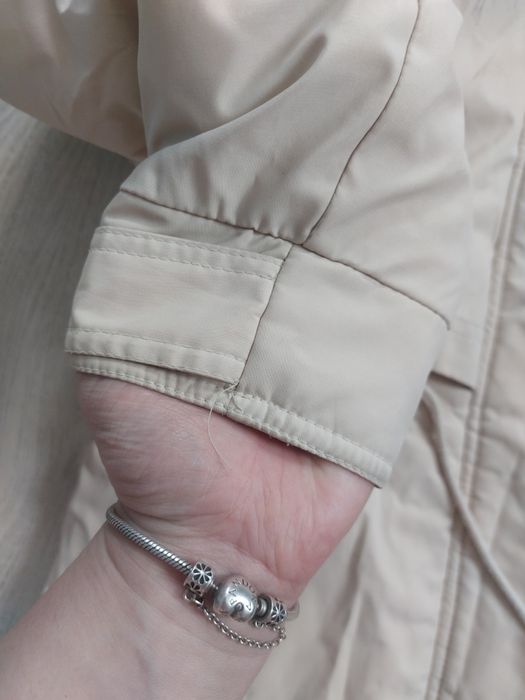 Отдам парку 46-48р